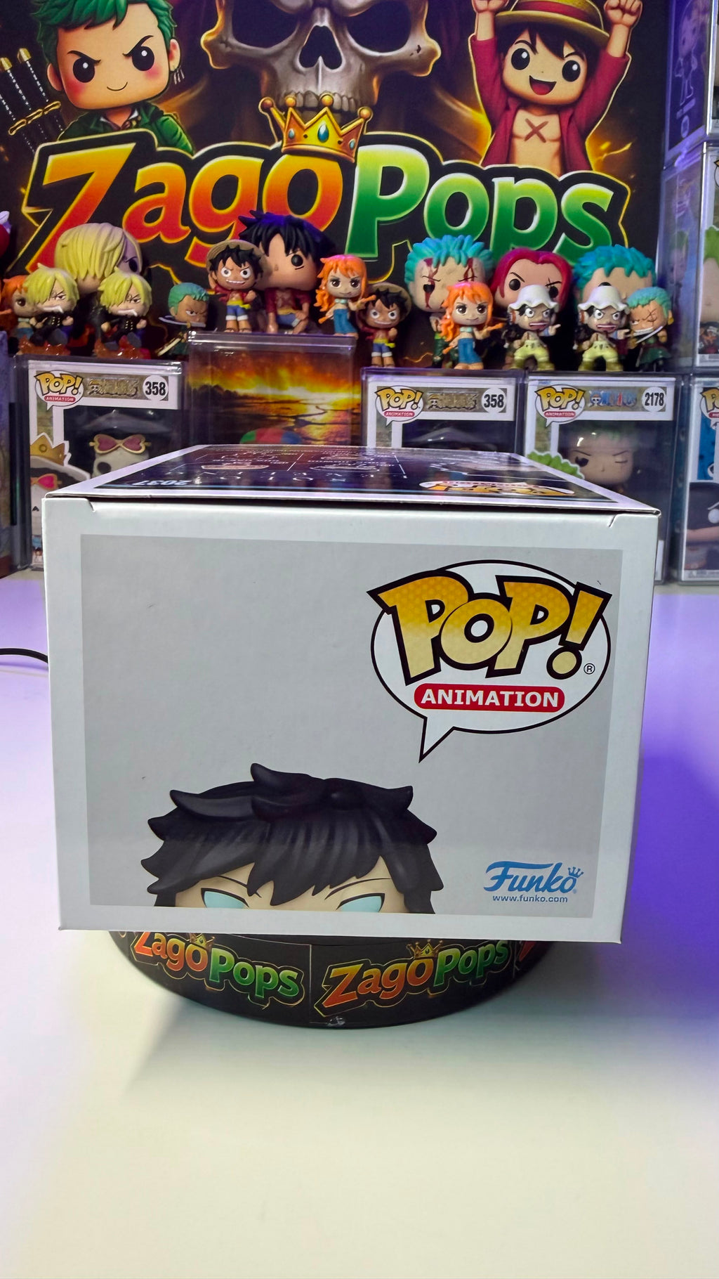 Funko Pop Sung Jinwoo 2037 Limited Edition 9500pcs Solo Leveling