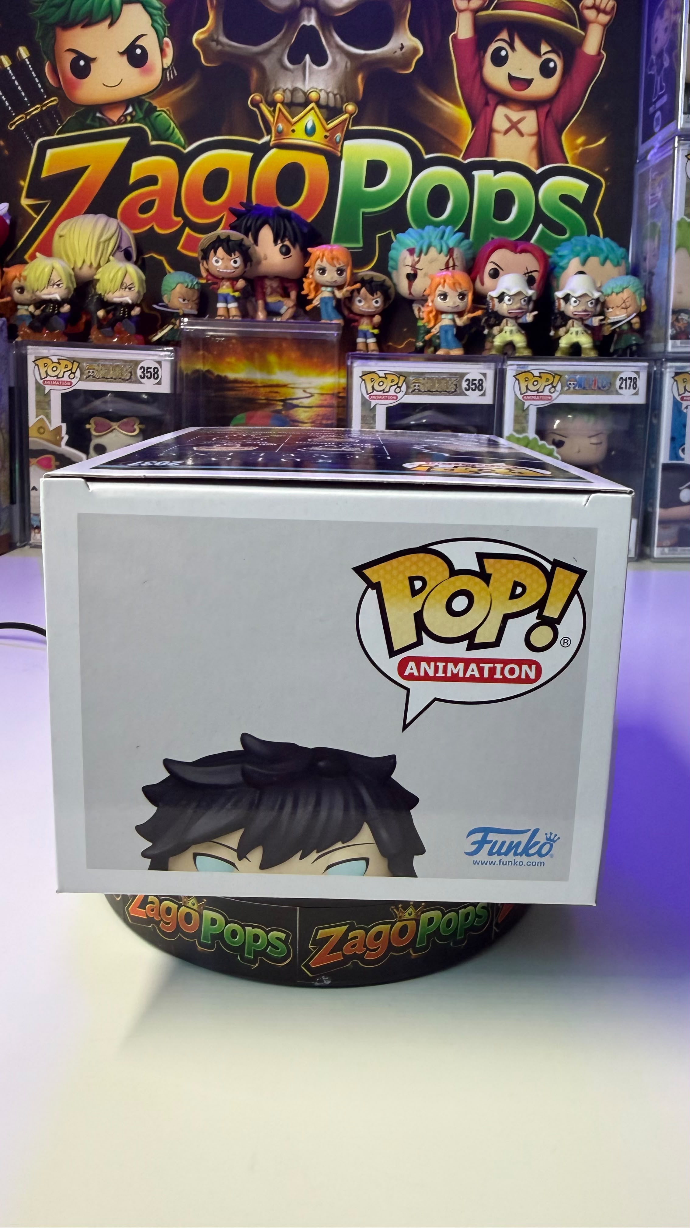 Funko Pop Sung Jinwoo 2037 Limited Edition 9500pcs Solo Leveling