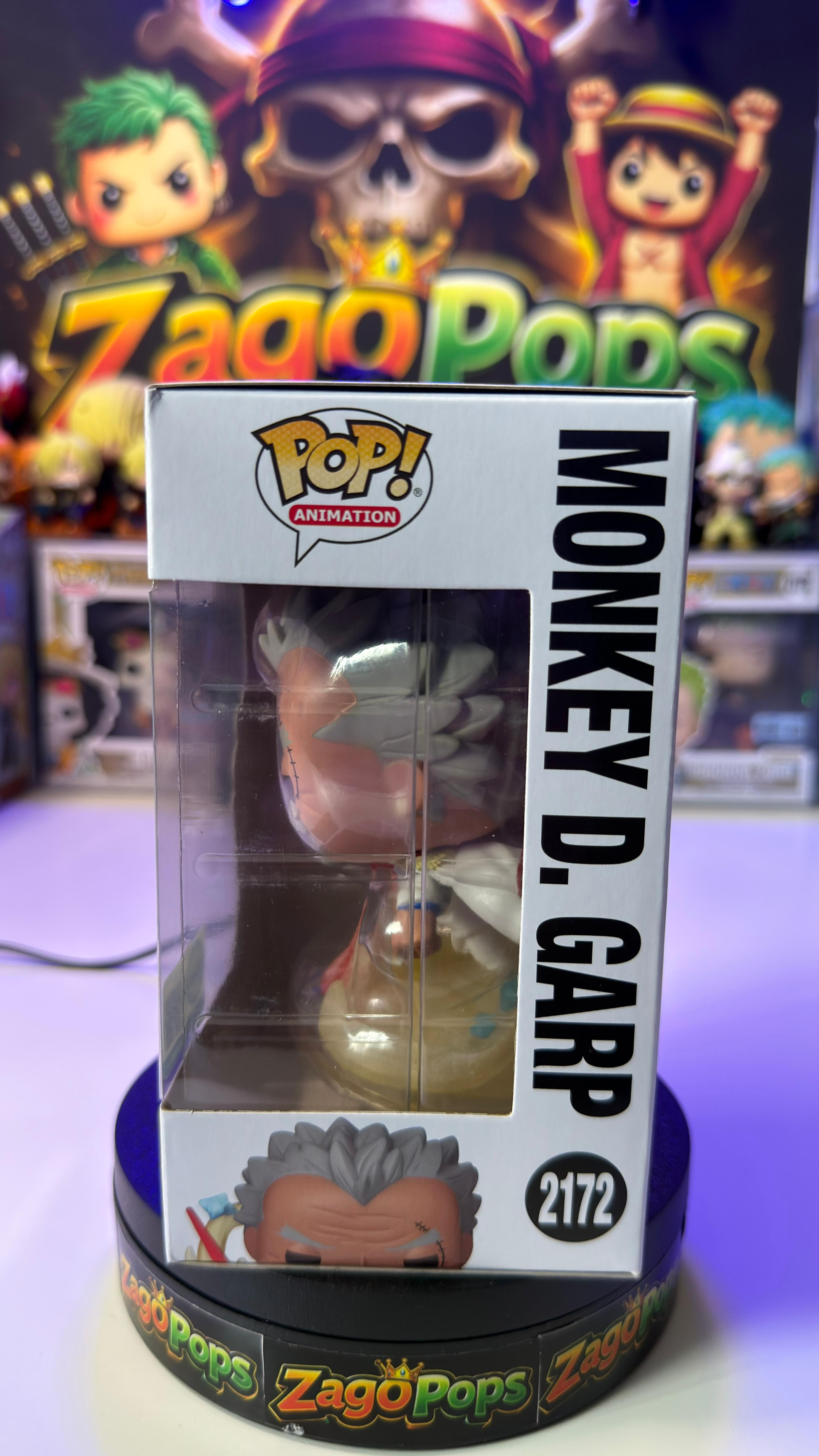 Funko Pop Monkey D. Garp 2172 Glow Chase One piece