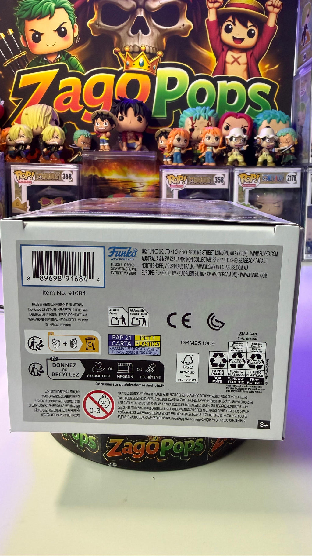 Funko Pop Monkey D. Garp 2172 Glow Chase One piece