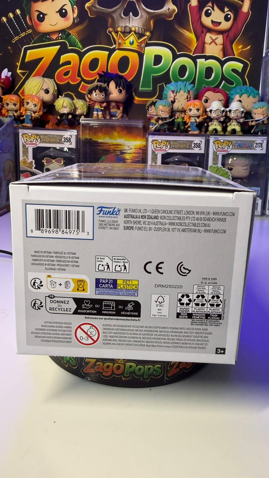 Funko Pop Trafalgar Law 1894 Glows in the Dark One Piece