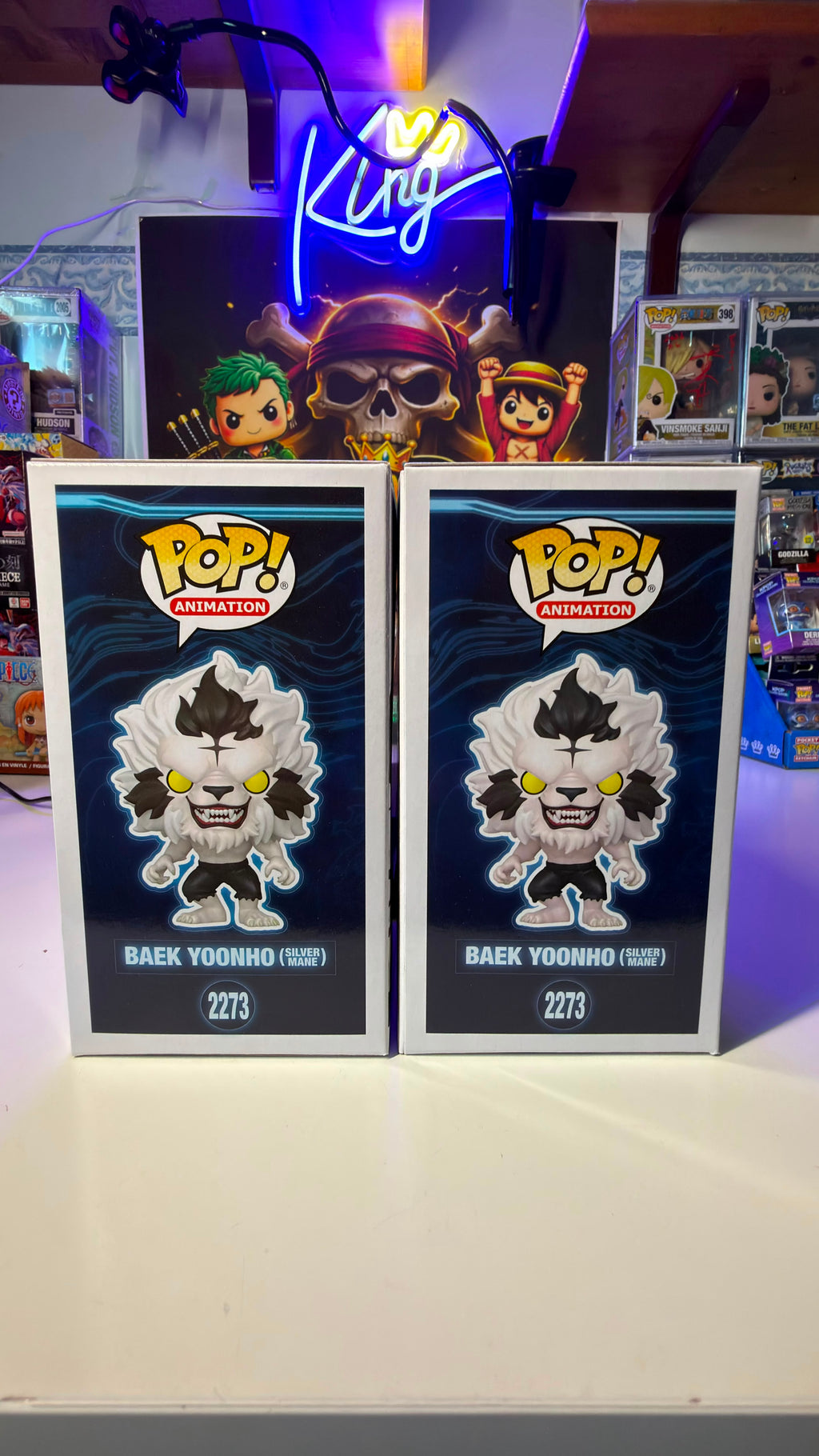Funko Pop Bundle Baek Yoonho 2273 Flocked Chase PR - Chalice Solo Leveling