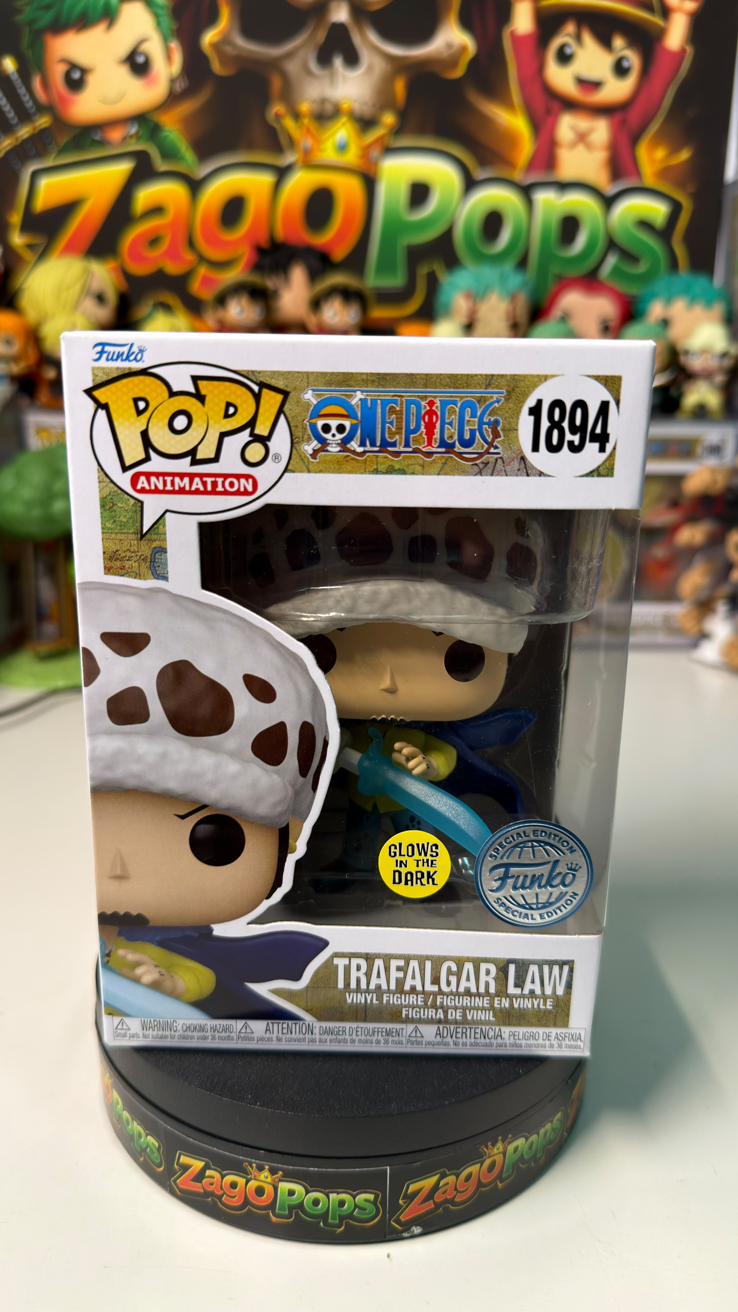 Funko Pop Trafalgar Law 1894 Glows in the dark One Piece