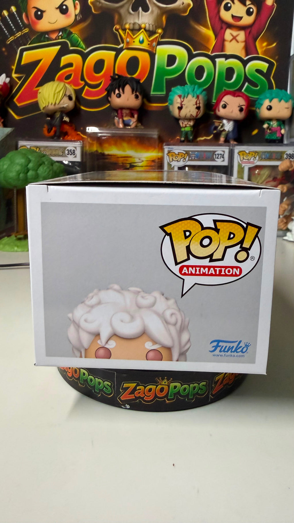 Funko Pop Luffy Gear Five 2177 Glows in the Dark Geekay One piece