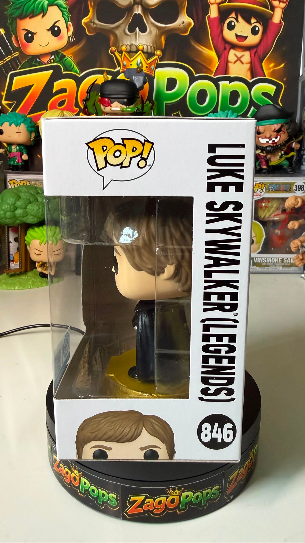 Funko Pop Luke Skywalker (Legends) 846 Glows in the Dark Star Wars