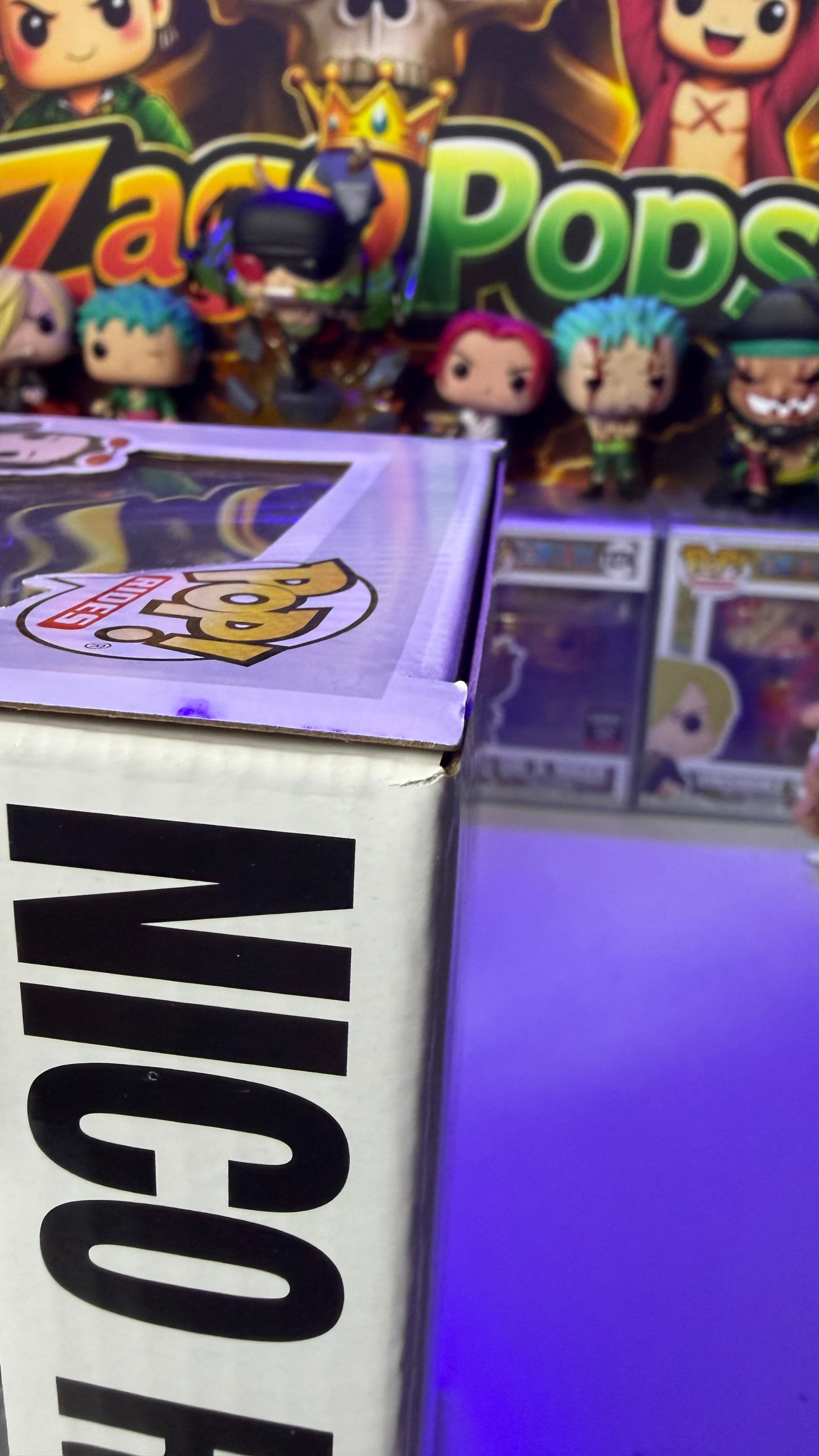 Funko Pop Nico Robin with Mini Merry II 132 One Piece