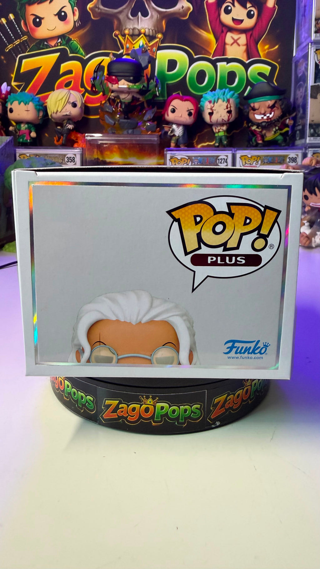 Funko Pop Silvers Rayleigh 2150 Chalice Exclusive One Piece