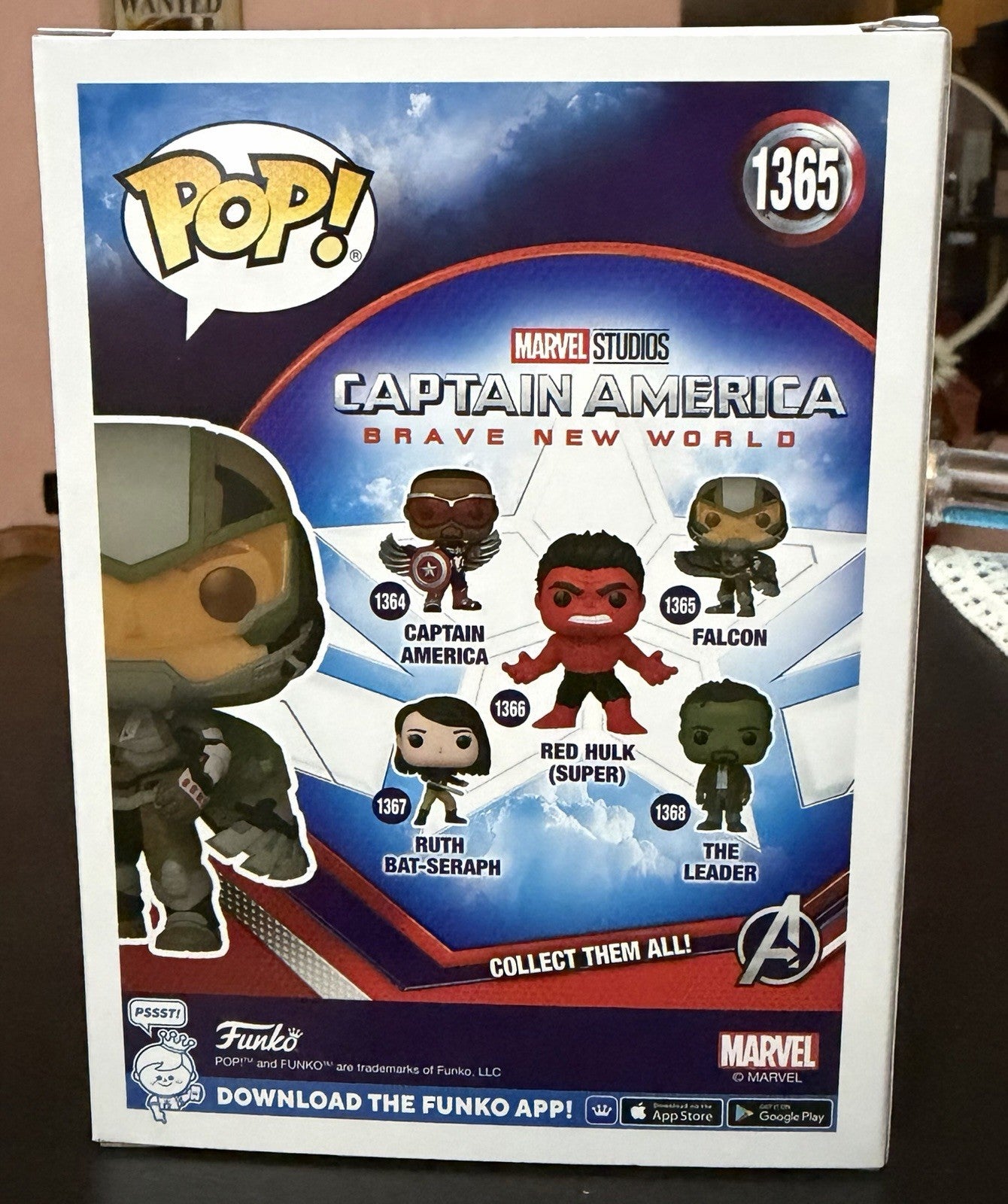 Funko Pop Falcon 1365
